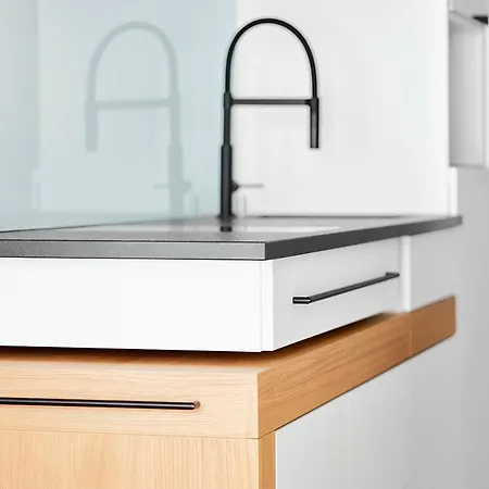 Livisit Bergapartments 3* Stuttgart