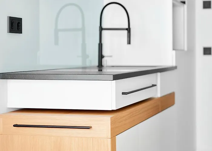 Livisit Bergapartments 3* Stuttgart